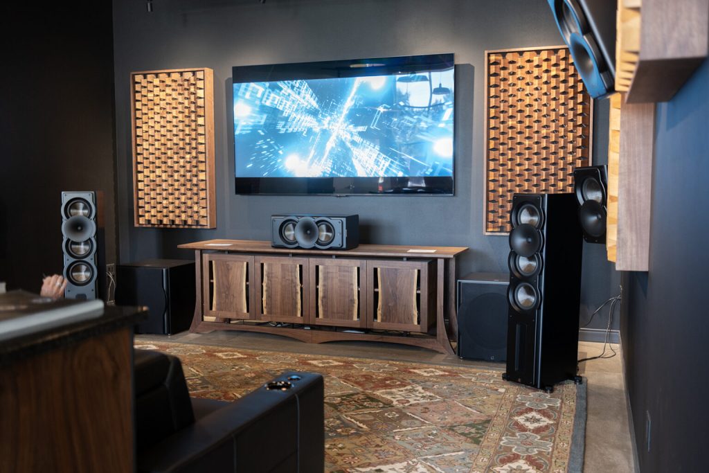 Nuevo Headquarters de Perlisten Audio en Verona, Wisconsin, dedicado al desarrollo, ingeniería y escucha de sistemas High-End.